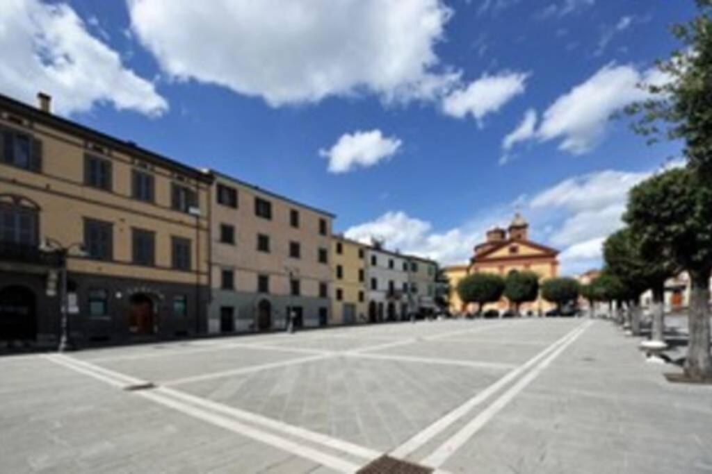 Il Mercato - Appartamento Con Vista Sinalunga Exterior photo
